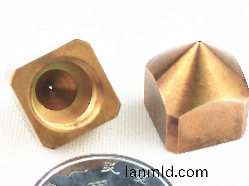 微孔零件(jian)加工，精(jing)密吸(xi)嘴(zui)